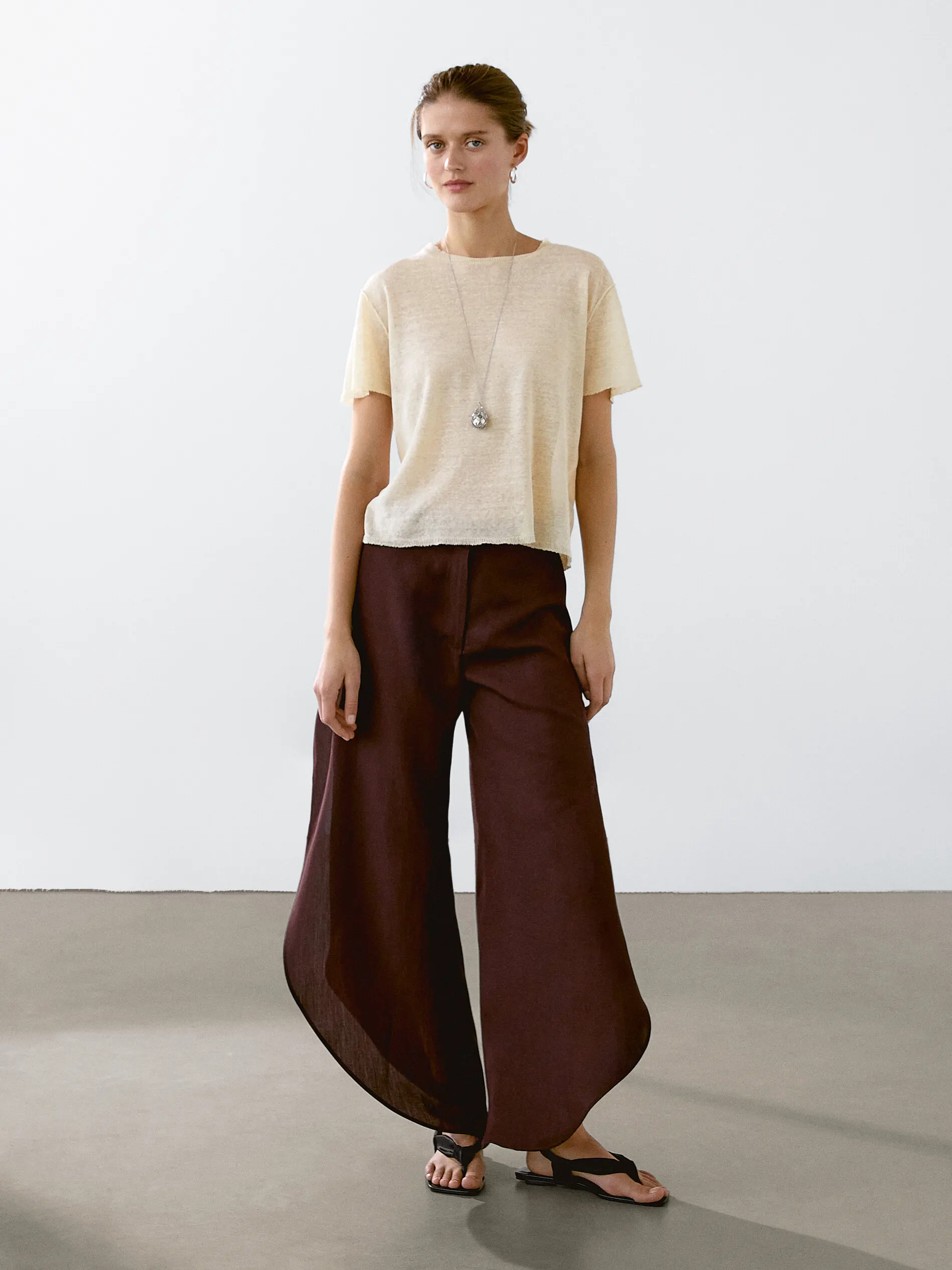 

Ethereal MD 2025 massidutti summer new style of Ladies' basic casual and simple beige light round-neck short-sleeved T-shirt top
