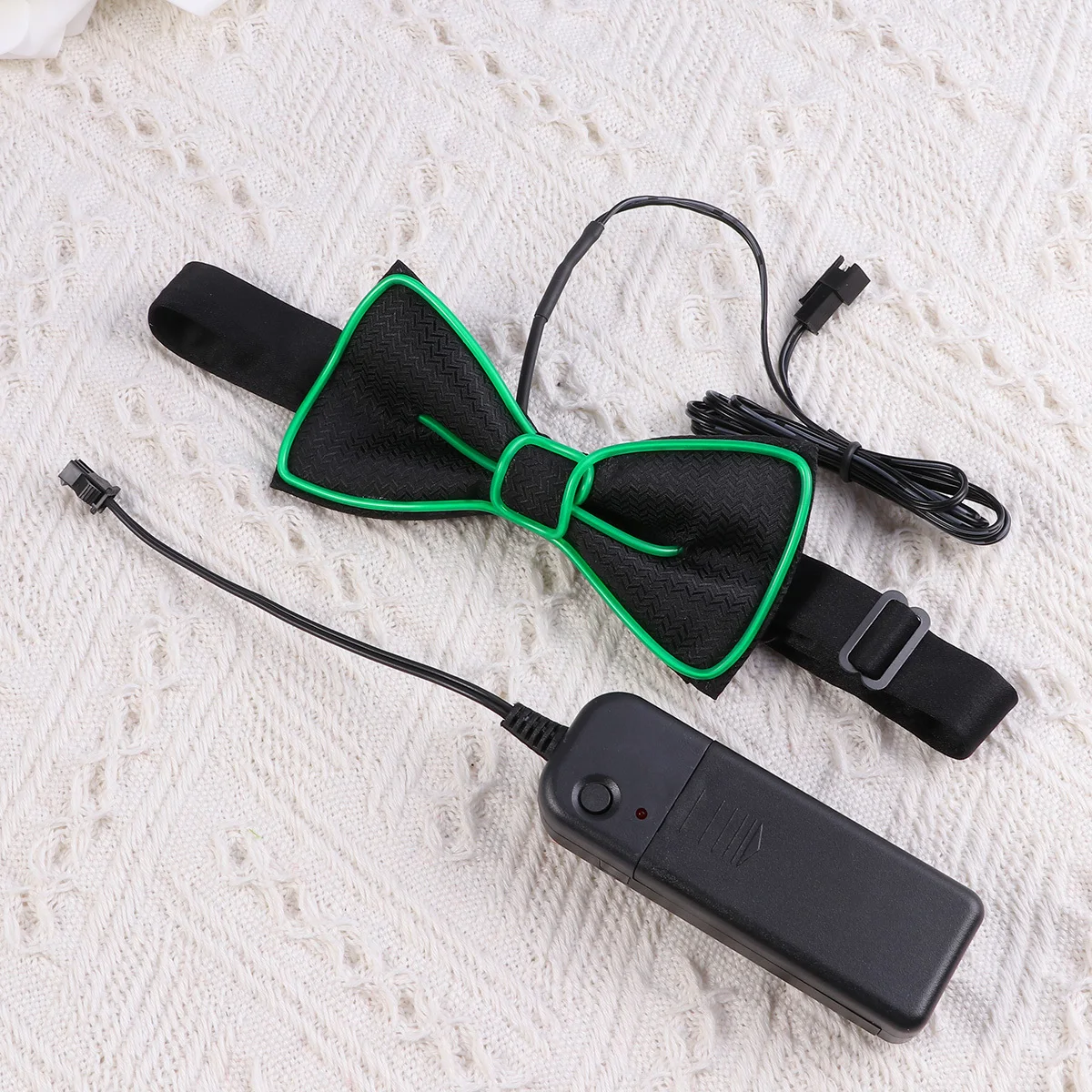

Party Dark Green LED Glowing Bow Tie Party Performance Flashing Tie Masquerade Costume Night Festival Accessory