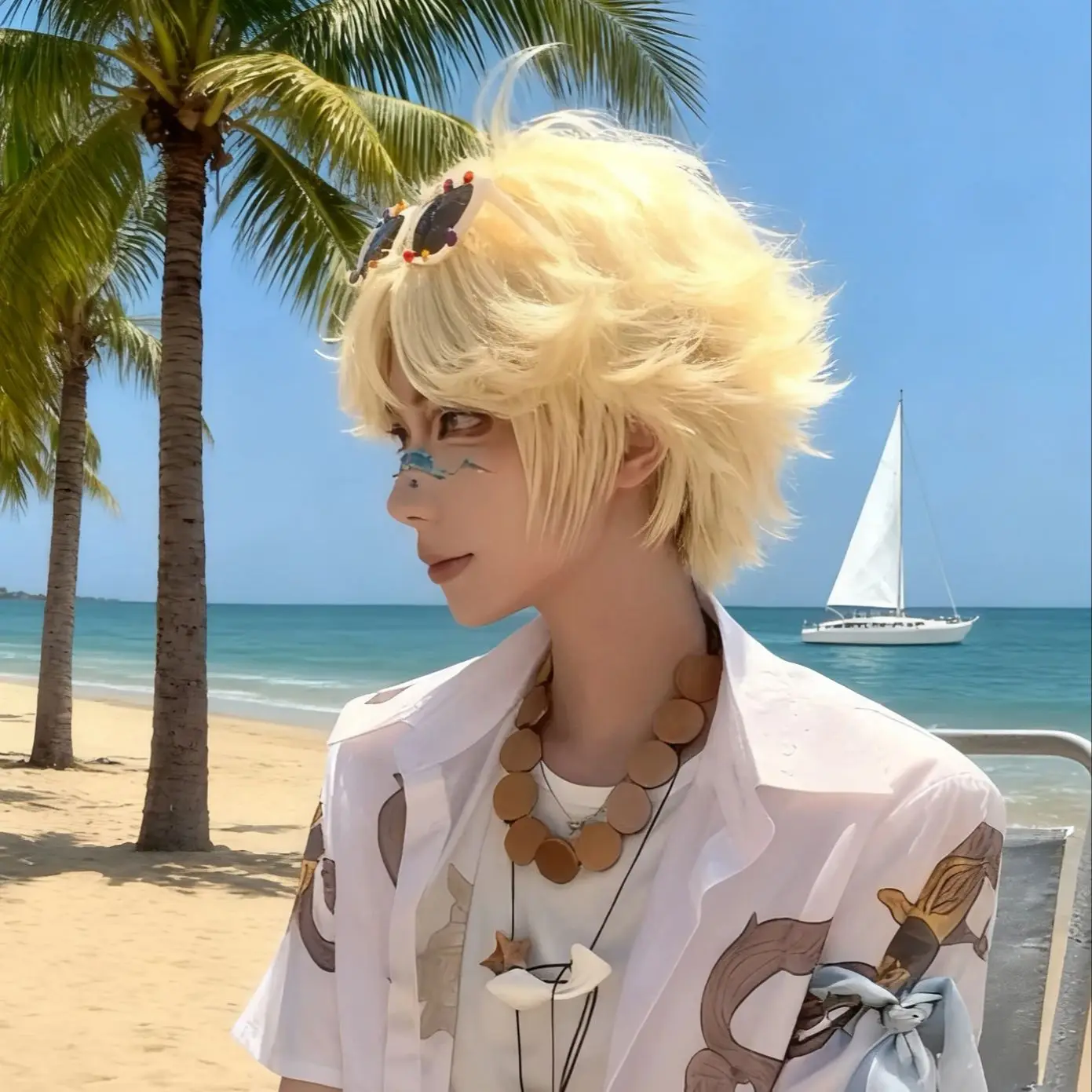 

GAME Identity V Norton Campbell Косплей Парик 30 СМ Светлые короткие волосы Синтетический парик + шапочка для парика Парик для Хэллоуина