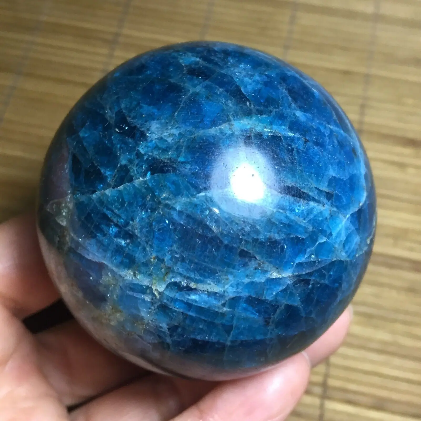 Beautiful Natural Blue Apatite Ball Sphere Quartz Crystal Mineral Reike Healing