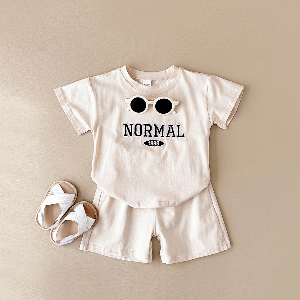 

2024 Summer Baby Boys Fashion Suit Letter Embroidery T-shirts+Shorts 2Pcs Casul Infant Sets Toddler Girls Clothes Kids Clothes