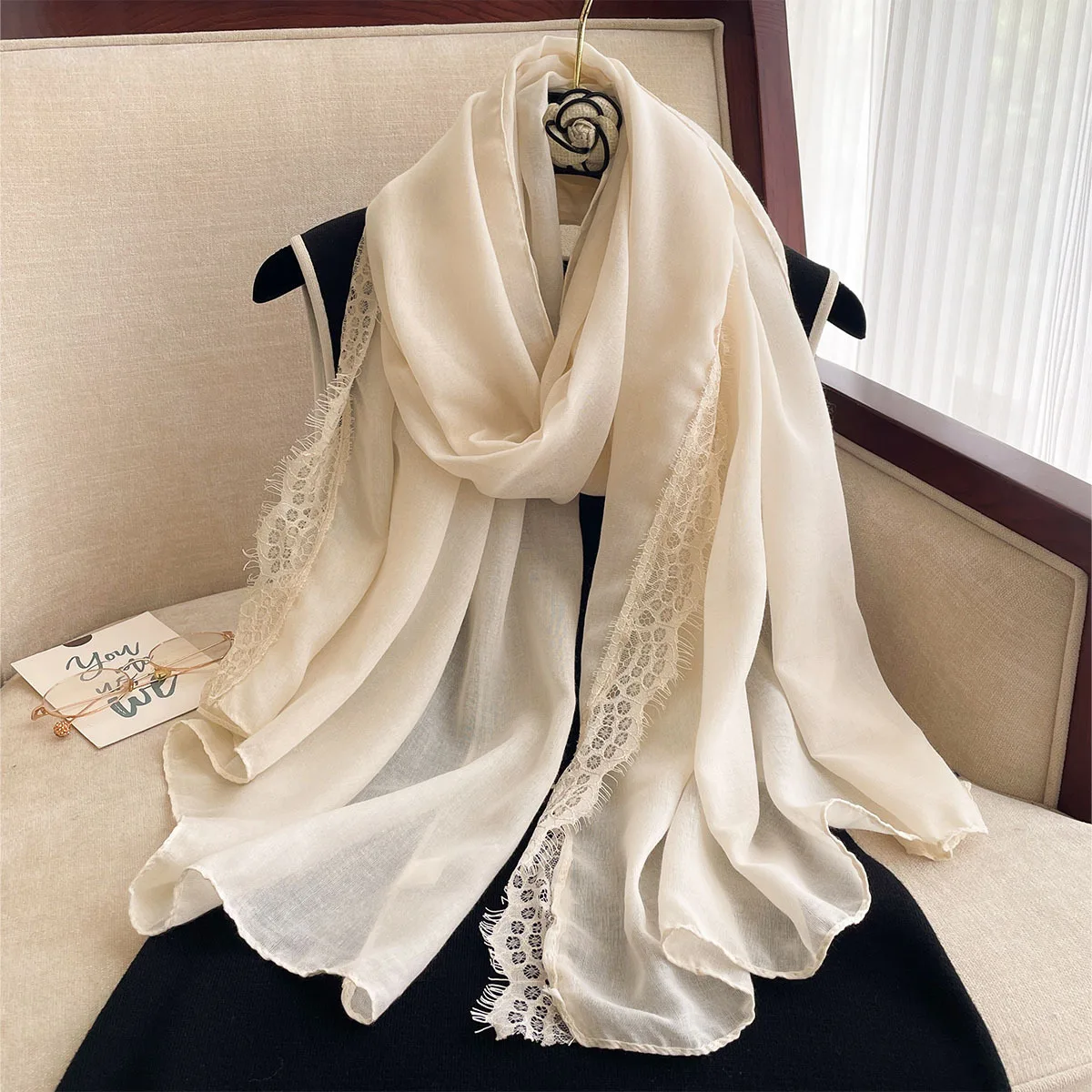 2026 New Style Lace Edging Scarf Large Size Breathable Silk Scarf Fashion Solid Color Oversized Shawl Wrap Gauze Scarf Bufandas