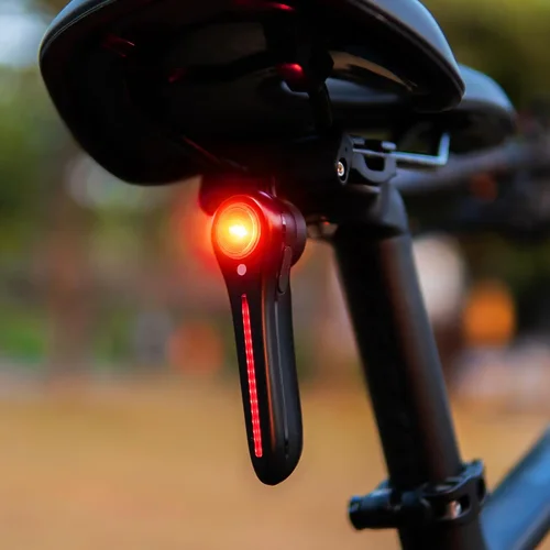 Sensor de freno de luz trasera de bicicleta IP65, luz trasera intermitente de flujo lineal impermeable, luz trasera de seguridad recargable por USB