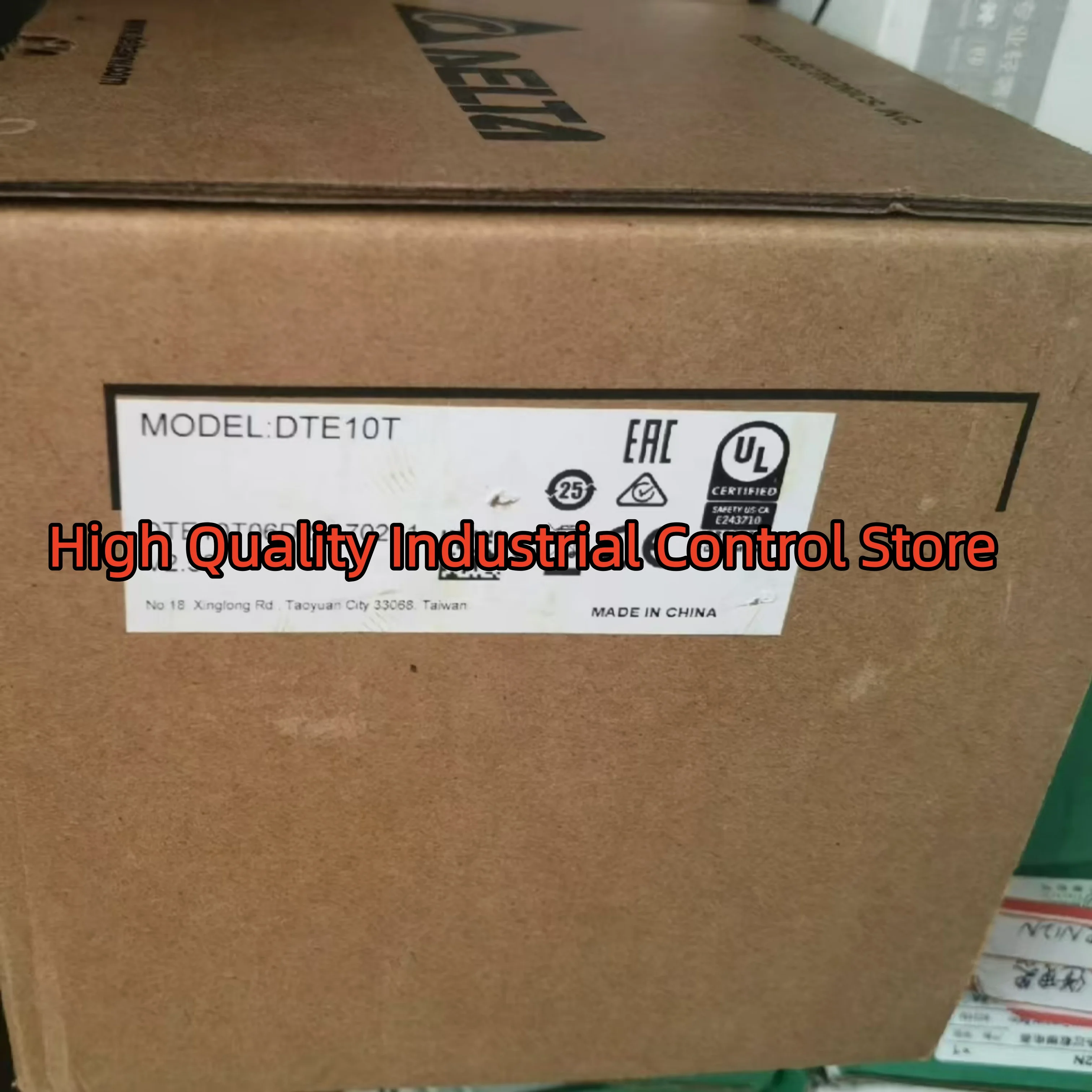 

Контроллер температуры DTE10T DTE20R новый в коробке