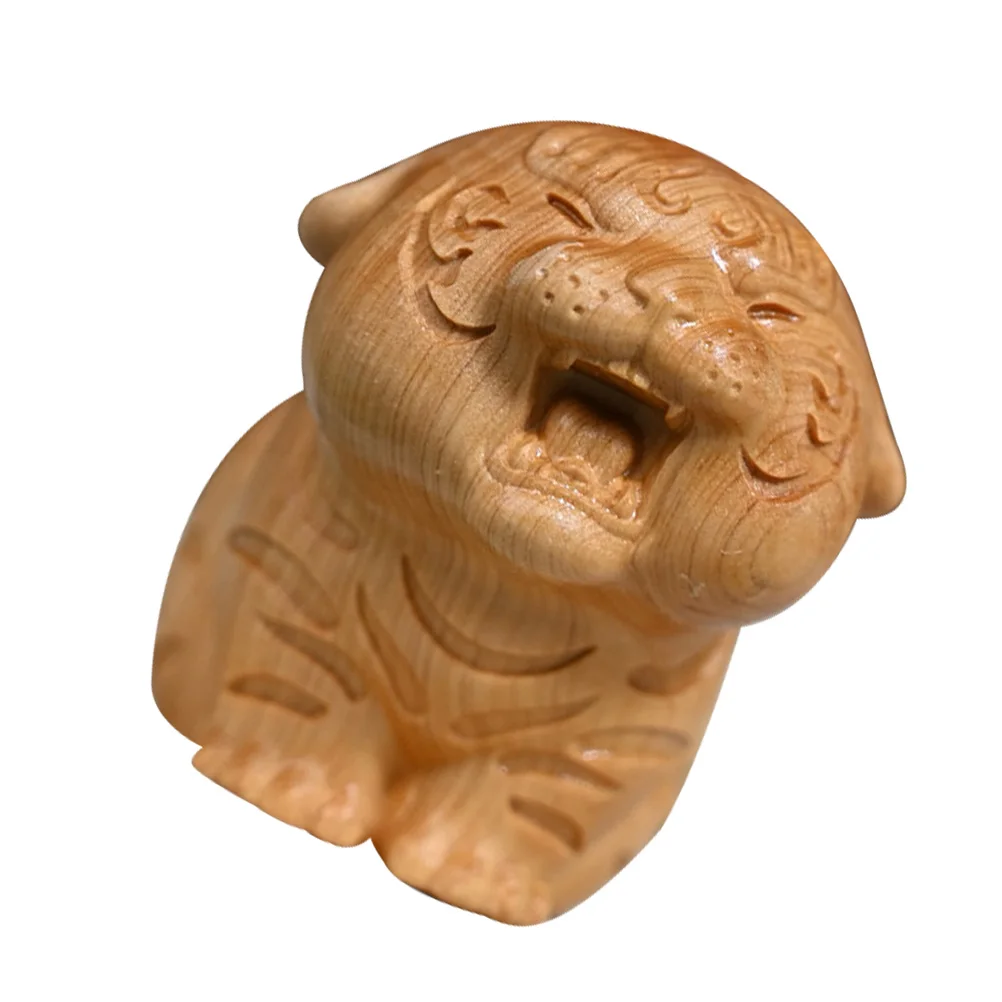 

Cute Tiger nament Wooden Adornment Home Animal Craft Sculpture Pet Office Decoration Miniature Tiger Figure Realistic Appearance