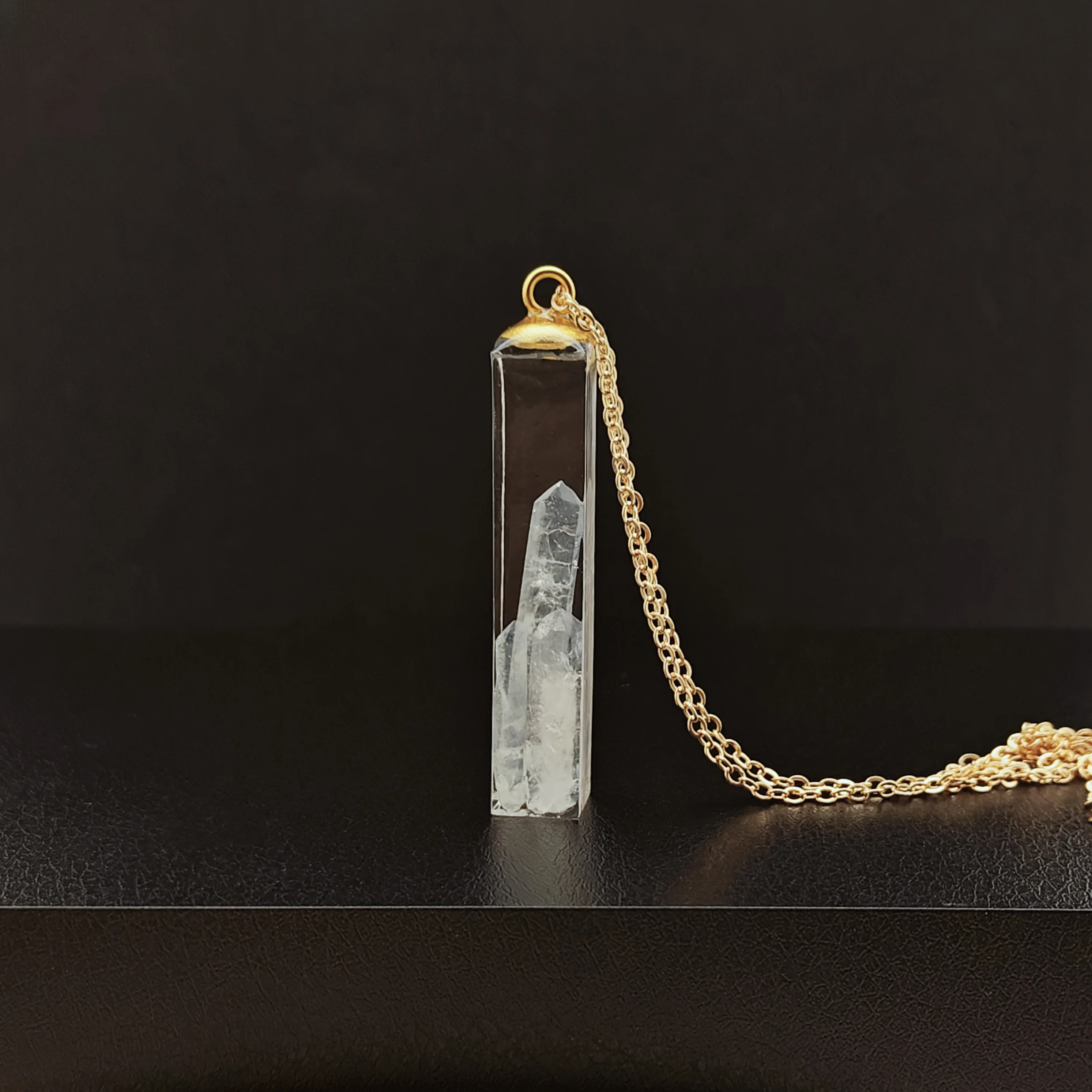 Clear Quartz Crystal Clusters Natural Stone Cube Resin Gold Color Pendant Chain Long Necklace Women Fashion Jewelry Handmade