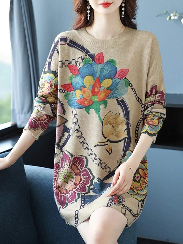 

Женское трикотажное платье-свитер с длинным рукавом и цветочным принтом