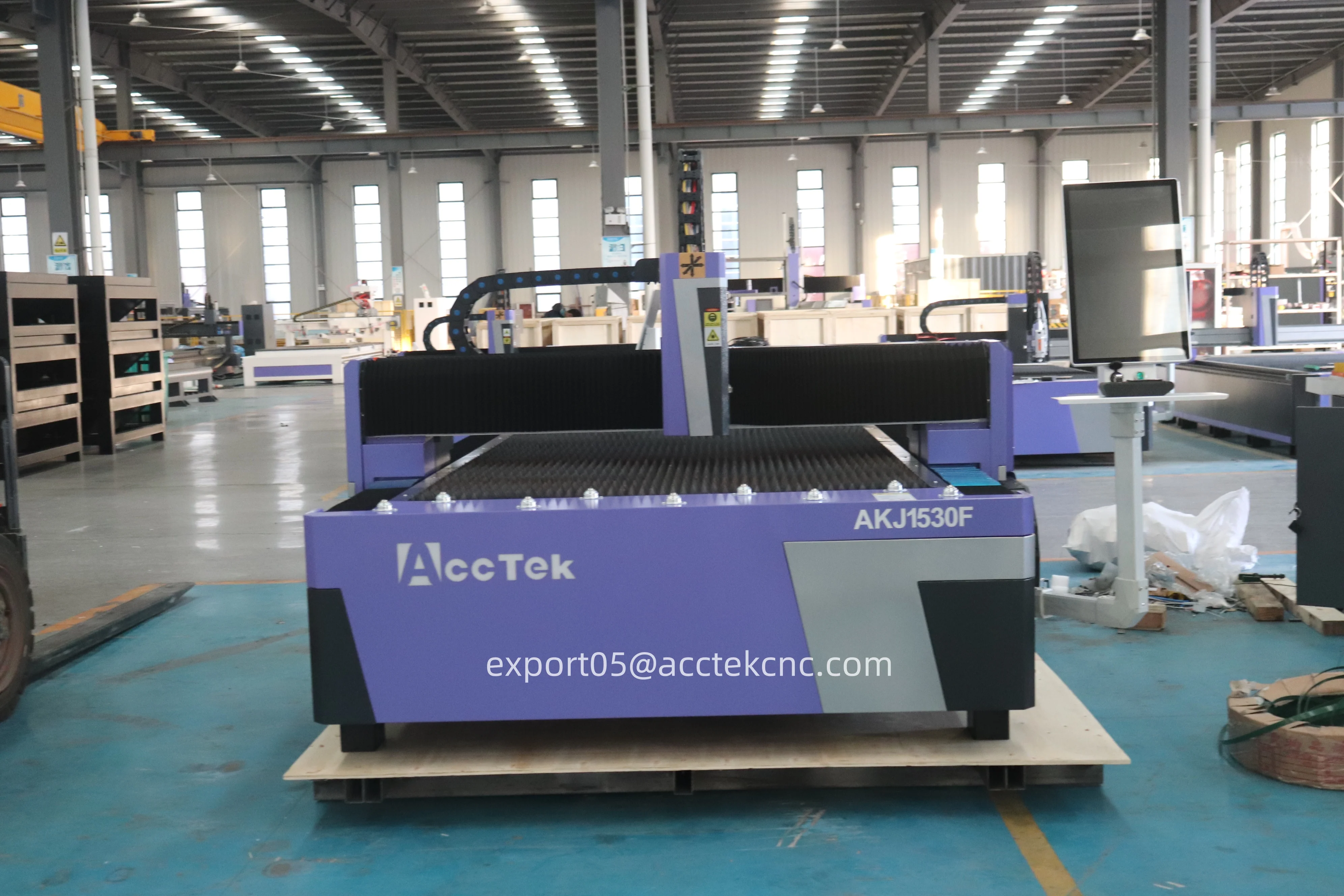 2024 HOT! Metal laser Cutter Steel Iron Zinc Plate Fiber Laser Cutting Machines 3KW 5mm Laser cutting tools