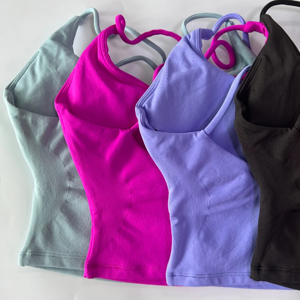 2-teiliges Gym-Set für Damen, nahtloses, rückenfreies Top mit Trägern, High-Waist-Yoga-Shorts, Fitnessanzug, Sportbekleidung, Workout-Set – Detail 9