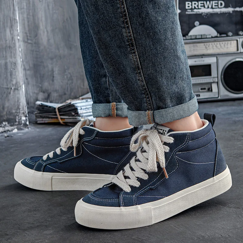 

High Top Outdoor Lightweight Anti Slip Sports Footwear 2025 Autumn New Mens Casual Shoes Fashion Comfortable Breathable Sneakers