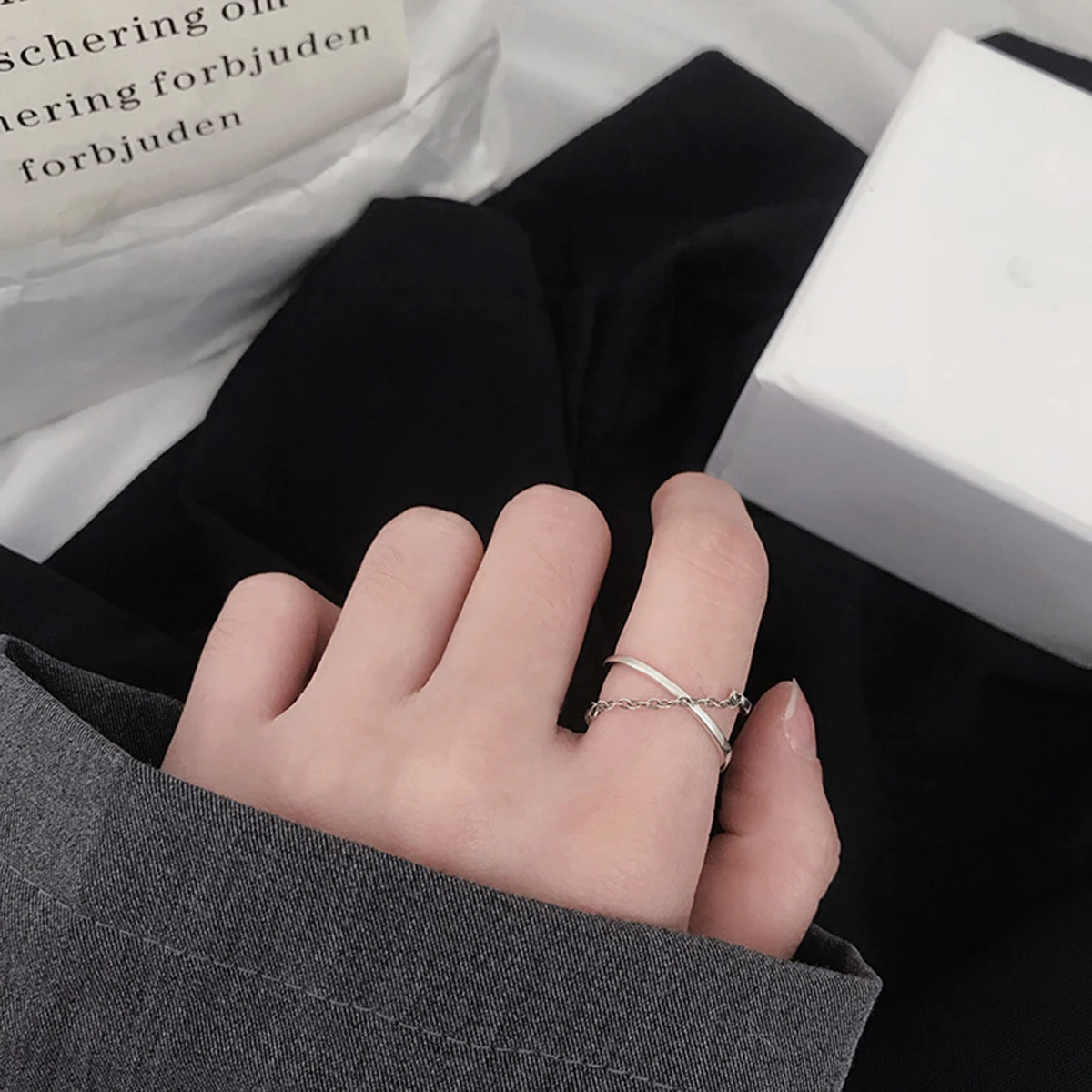 

Men Retro Chain The Women Vintage Korean Version Finger Miss