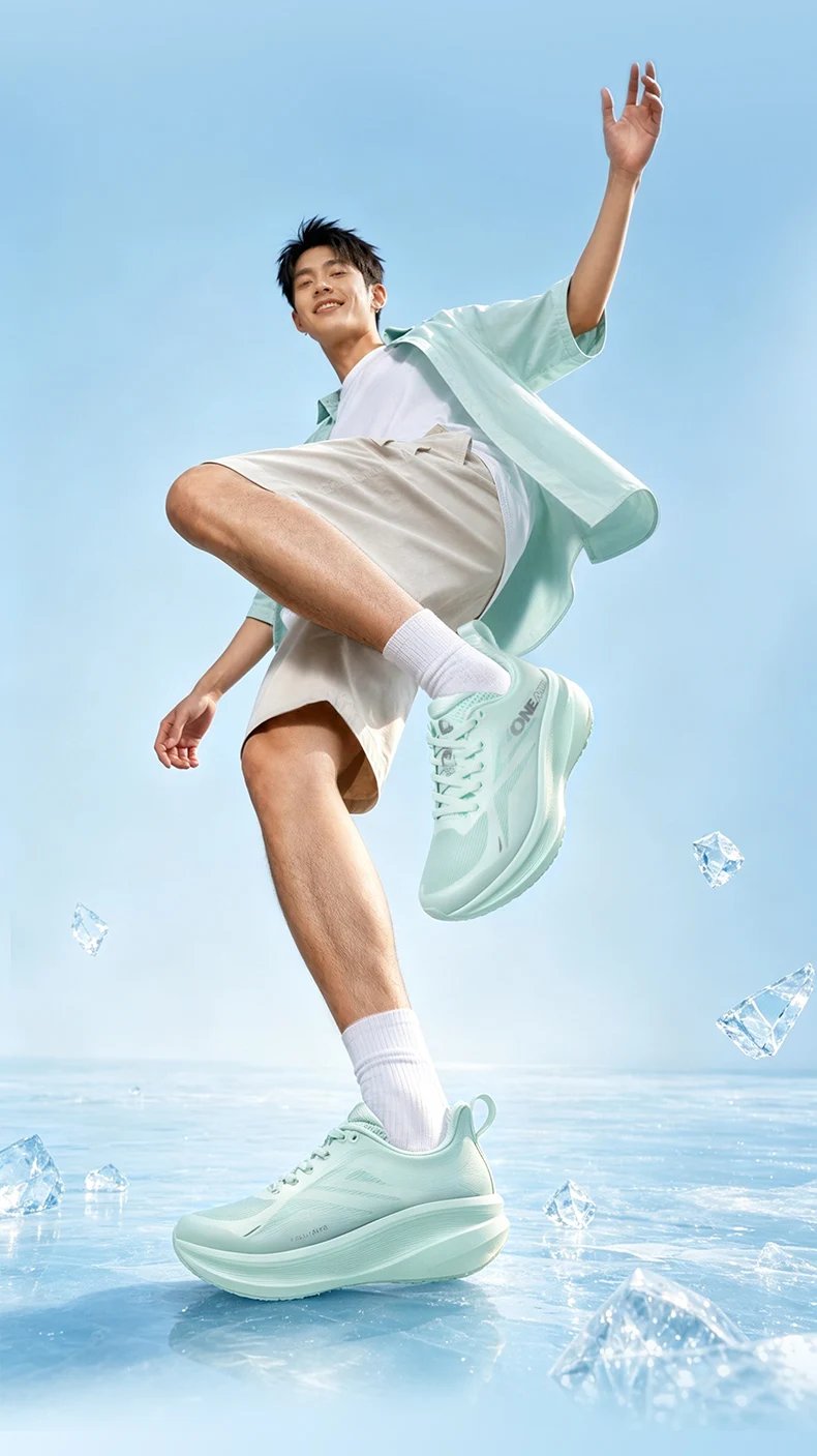 ONEMIX 2026 Sommer Atmungsaktive Laufschuhe für Damen und Herren mit Hohlnetz, Leichte Stoßdämpfende Sneaker, Rutschfeste Wanderschuhe – Detail 4