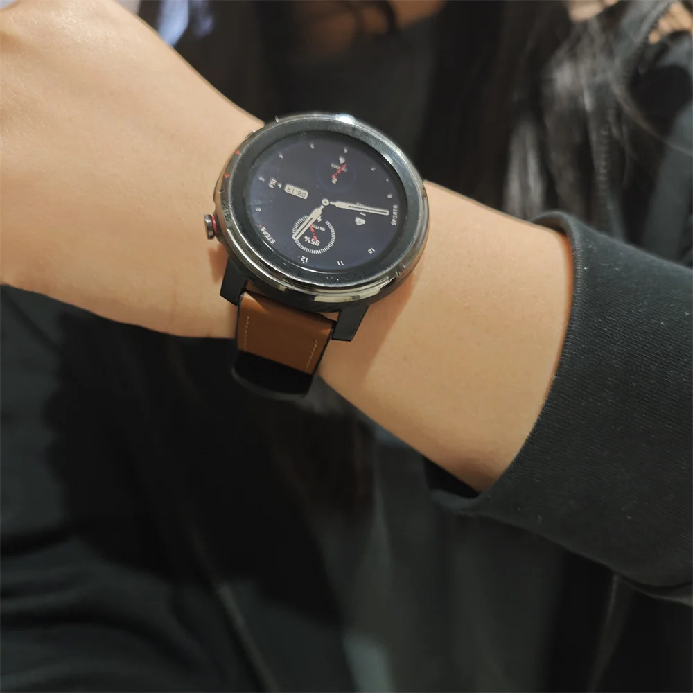 ساعة Amazfit الذكية ستراتوس 3 للرجال ساعة ذكية مع نظام تحديد المواقع بلوتوث و5ATM مقاومة للماء تعرض آلة عرض بدون صندوق