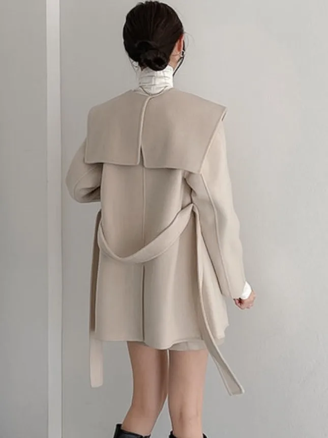 Elegant Autumn Winter Woolen Coat Women\'s Fashionable Chic Lapel Small Size Waist Cinched Belted Tweed Coat Long Sleeve