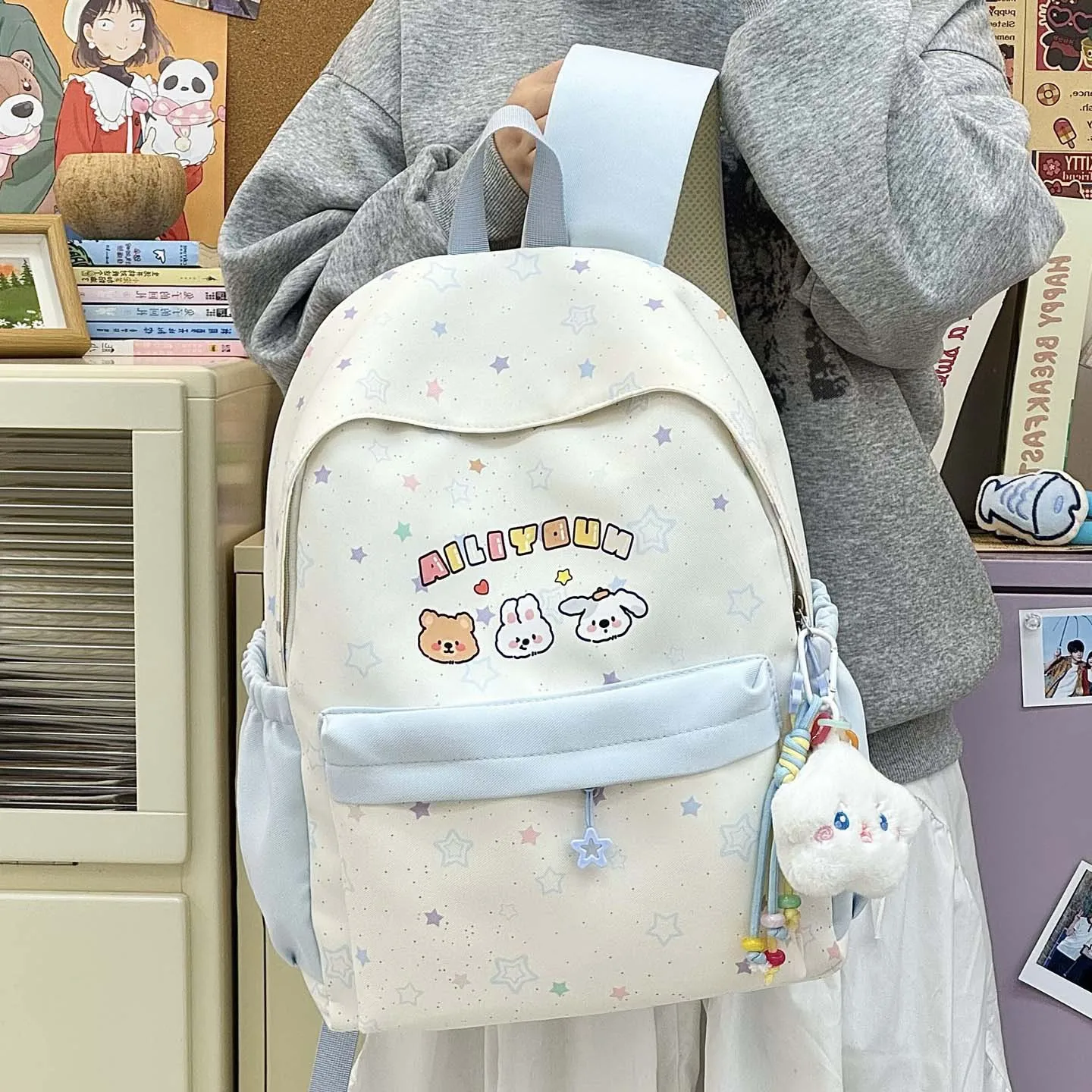 

Универсальный рюкзак: вместительная сумка для ноутбука с защитой от царапин, для офиса, походов, ежедневных поездок, модный молодежный рюкзак, стильный и практичный.