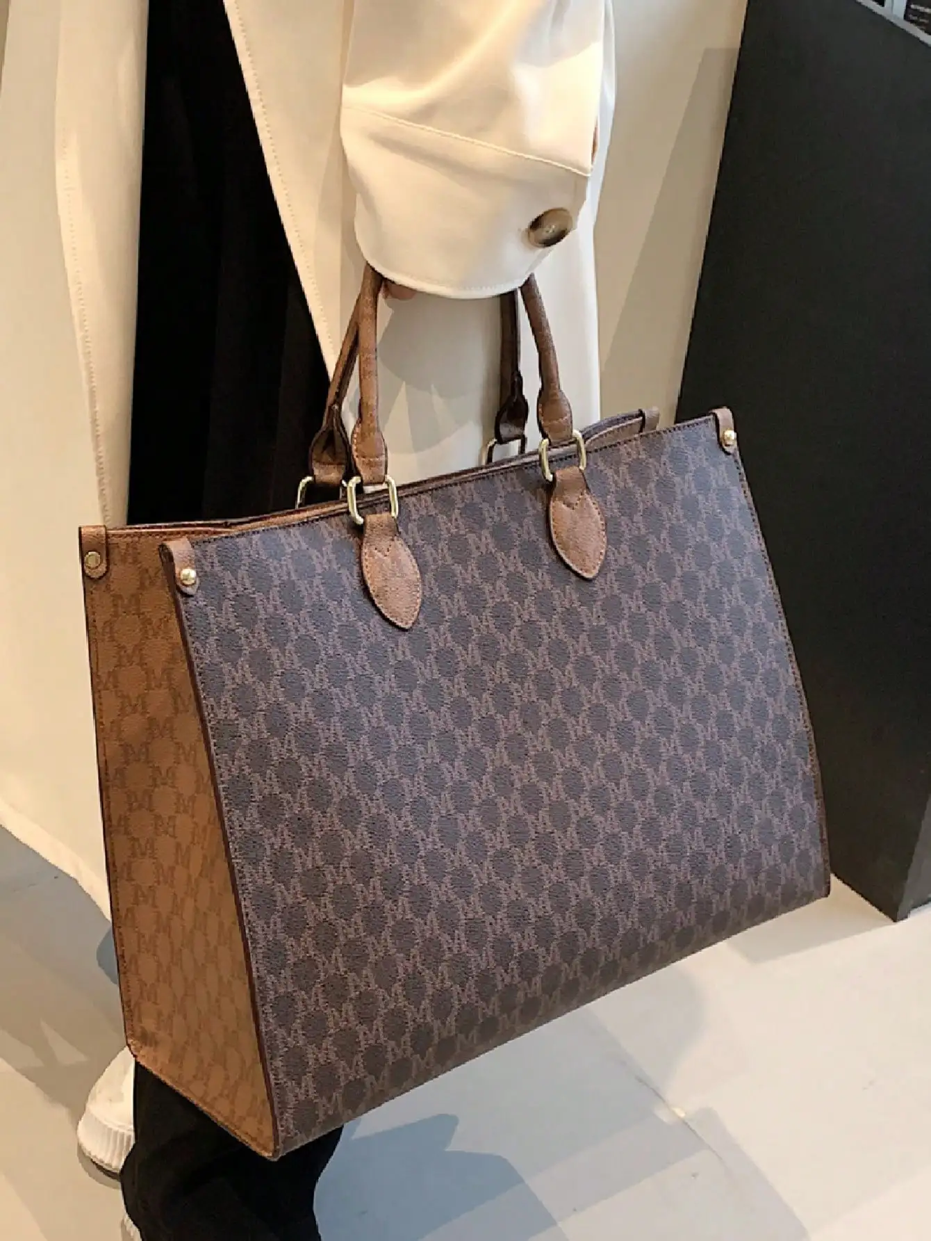 

Autumn/Winter Fashionable Print, Four Seasons Versatile Travel Shopping Bag, Oversized Tote Bag