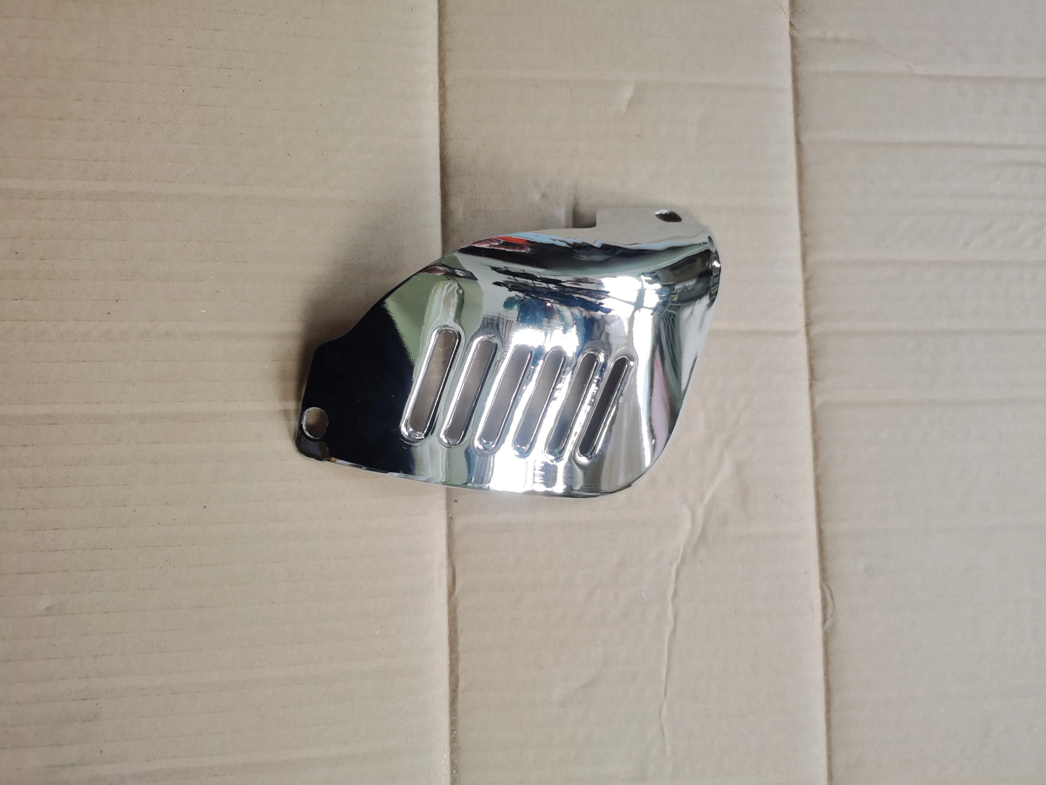 Honda CT70 Trail 70 Chrome Bougiebeschermer GR2 Reproductiedeel voor motoraccessoires