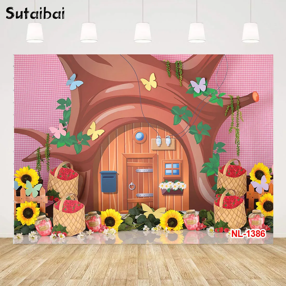 Cartoon Bear Forest Green Garden Tree House Trunk Custom Photo Studio Seamless Background Backdrop Vinyl Photo Backdrop