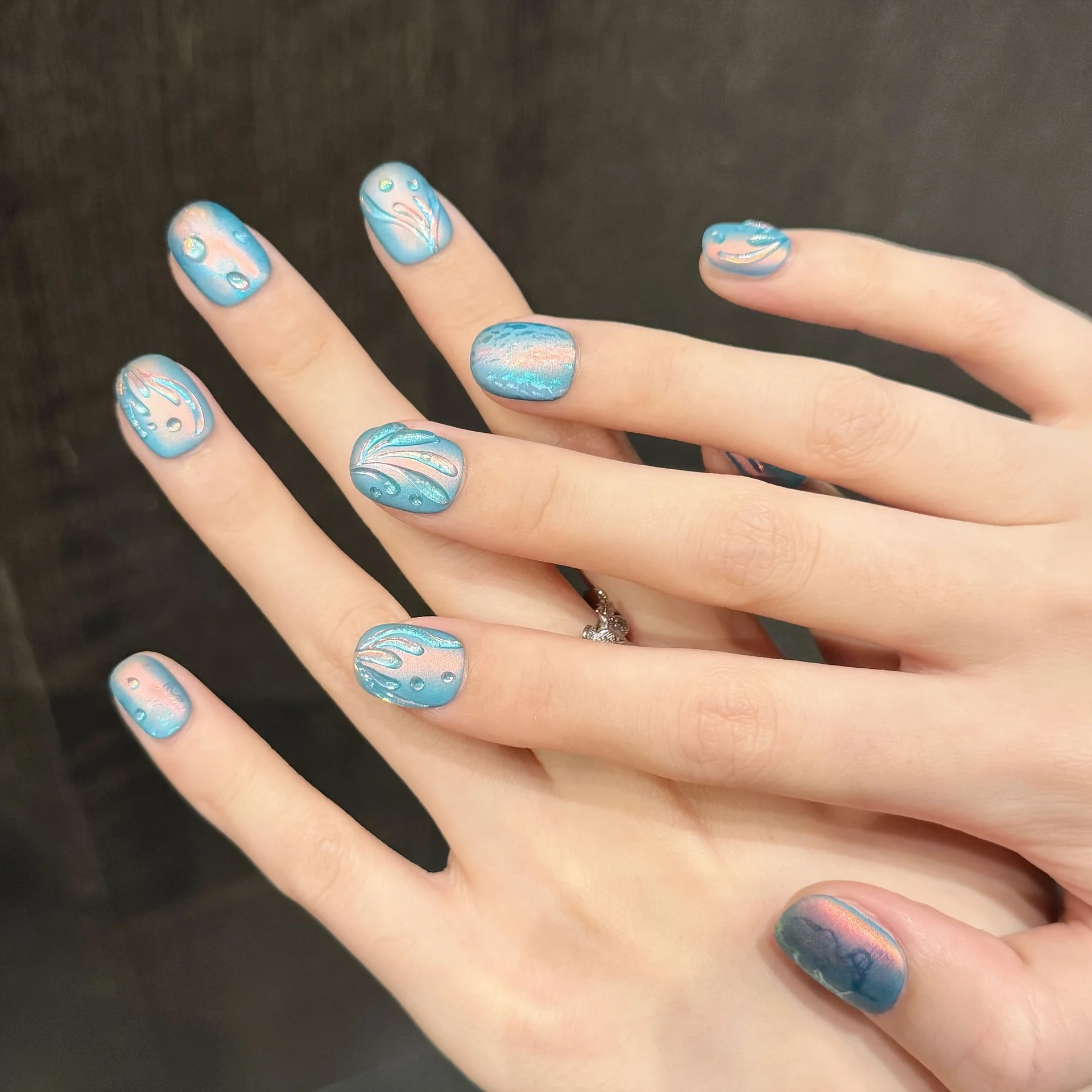 10枚入り ハンドメイド つけ爪 マーメイドティアーズ マジックオーロラ キャッツアイ フルカバーネイル 女性＆女の子向け 取り外し可能 ウェアラブルネイル