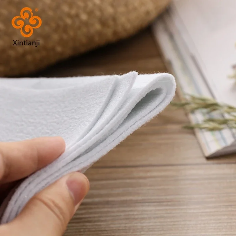 Iron On Interfacing Fabric 50x90cm, 100% Polyester