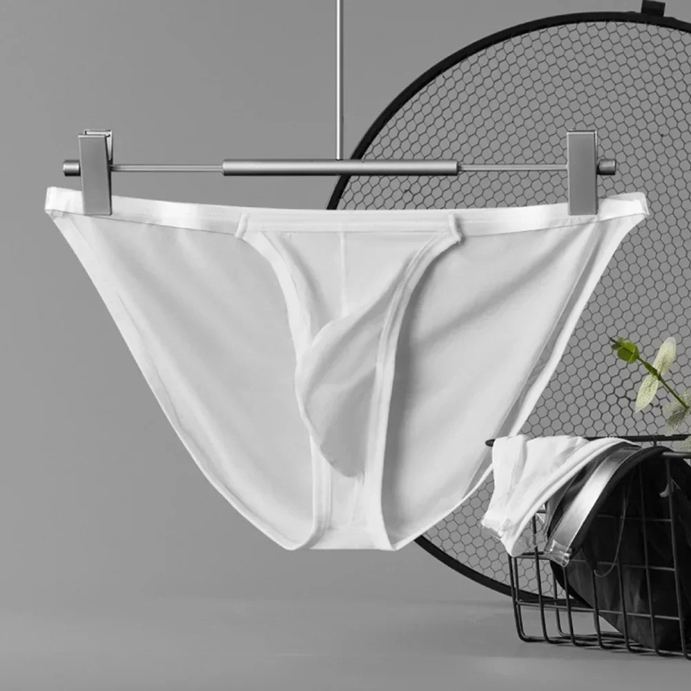 男性用のセクシーな透明な艶をかけられたシルクの下着,快適で通気性のある下着,ローウエスト,凸型ブリーフ