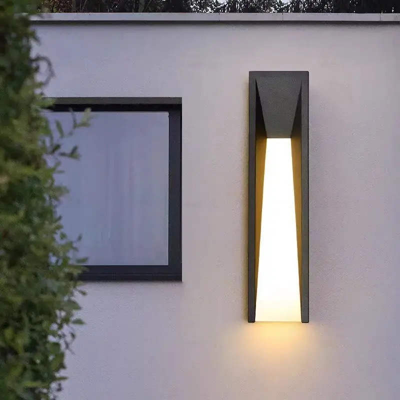 Villa corridor courtyard light exterior wall garden gate pillar entrance terrace wall light