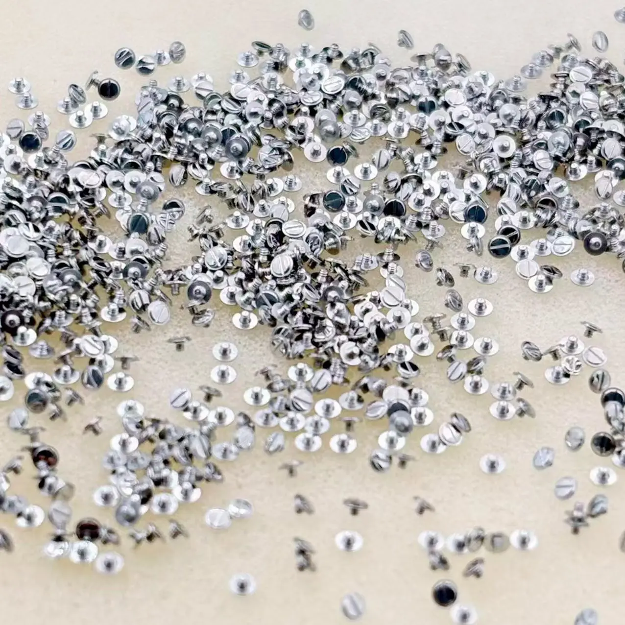 10 30 50 pcs  Watch movement accessories C07111 movement screw automatic hammer screw