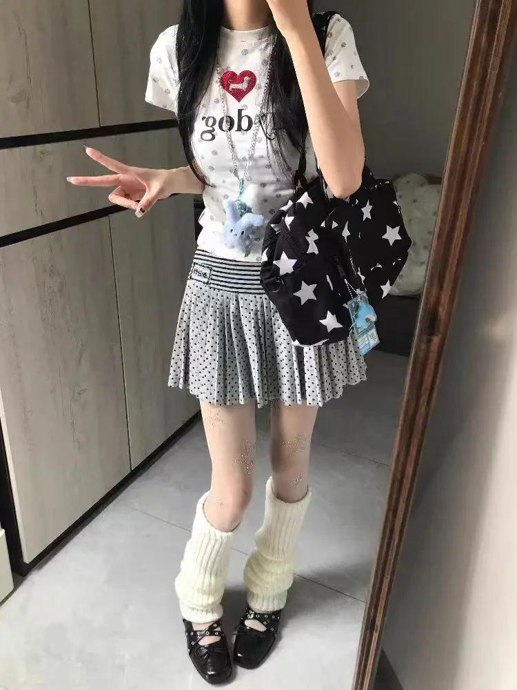 일본의 새로운 하이 웨이스트 폴카 도트 짧은 치마 여성 여름 캐주얼 Y2k 프릴 스트라이프 스커트 여성 디자인 레트로 그레이 의상
