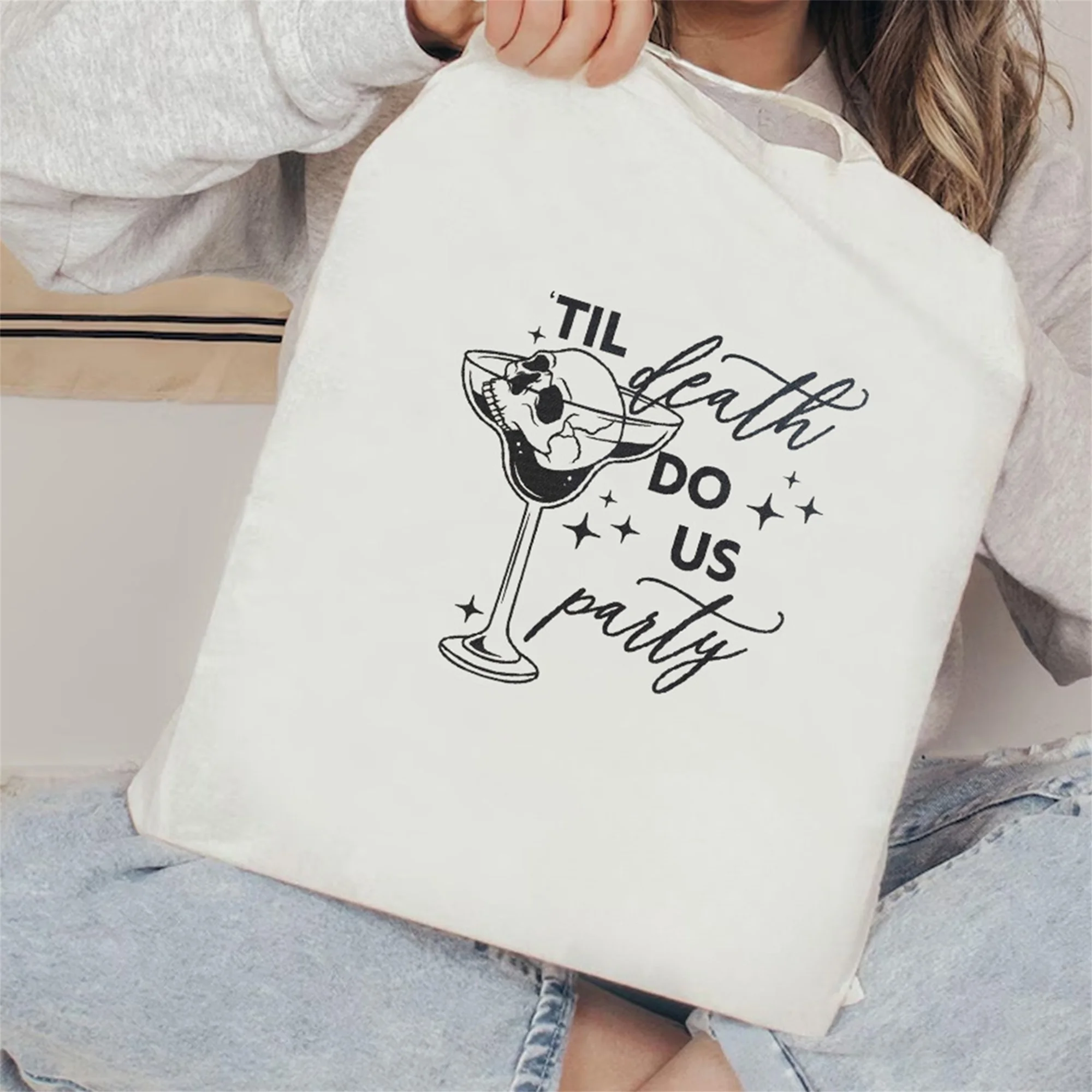 Bolso de mano de lona con estampado de calavera para mujer con diseño de copa de vino, bolso de hombro espacioso para ir de compras, viajes y trabajo