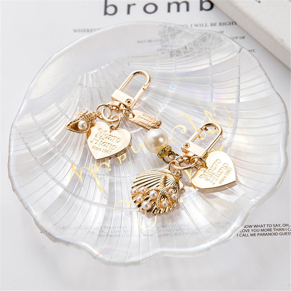 Pearl Keychain with Metal Letter Heart Tags Women Girls Car Bag Charms Cute Gold Color Key Rings Jewelry Accessories