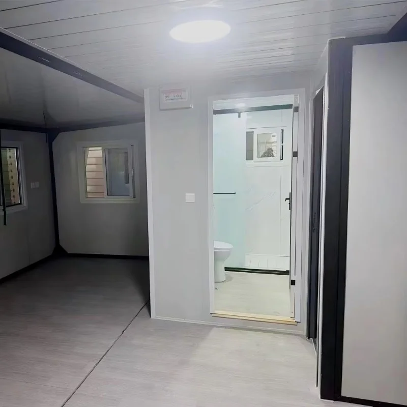 YG Customized Movable Expandable Home 20ft 40ft 2 3 4 Bedroom 1 Bathroom Kitchen Roof Expandable Container House