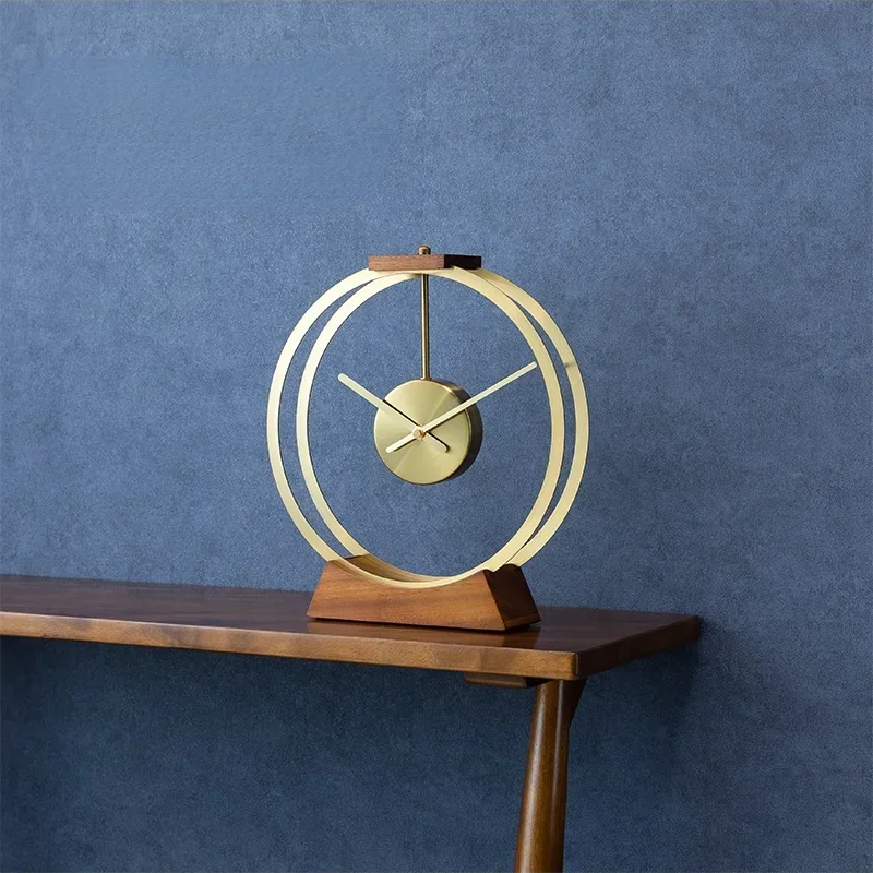 

y Creative Nordic Luxury Table Metal Solid Wood Table Watch Desk Clcoks Gold Minimalist Desktop Saat Home Decoration Gift Ideas