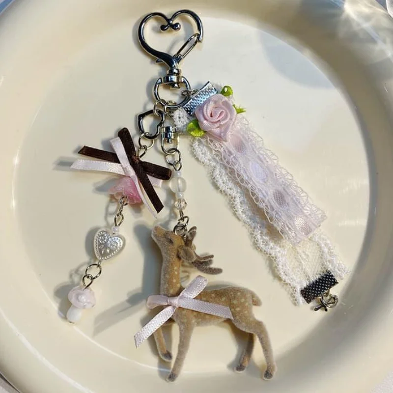 Vintage Lolita Style Flocking Fawn Key Ring White Lace Ribbon Flower Cross Pendant Handbag Decorative Keychain for Women 키홀더