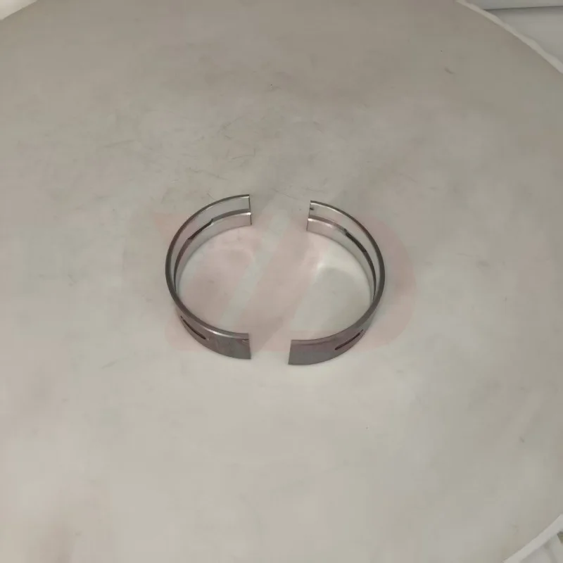 

Factory Direct Spot Available for John Deere AR104568 AR104569