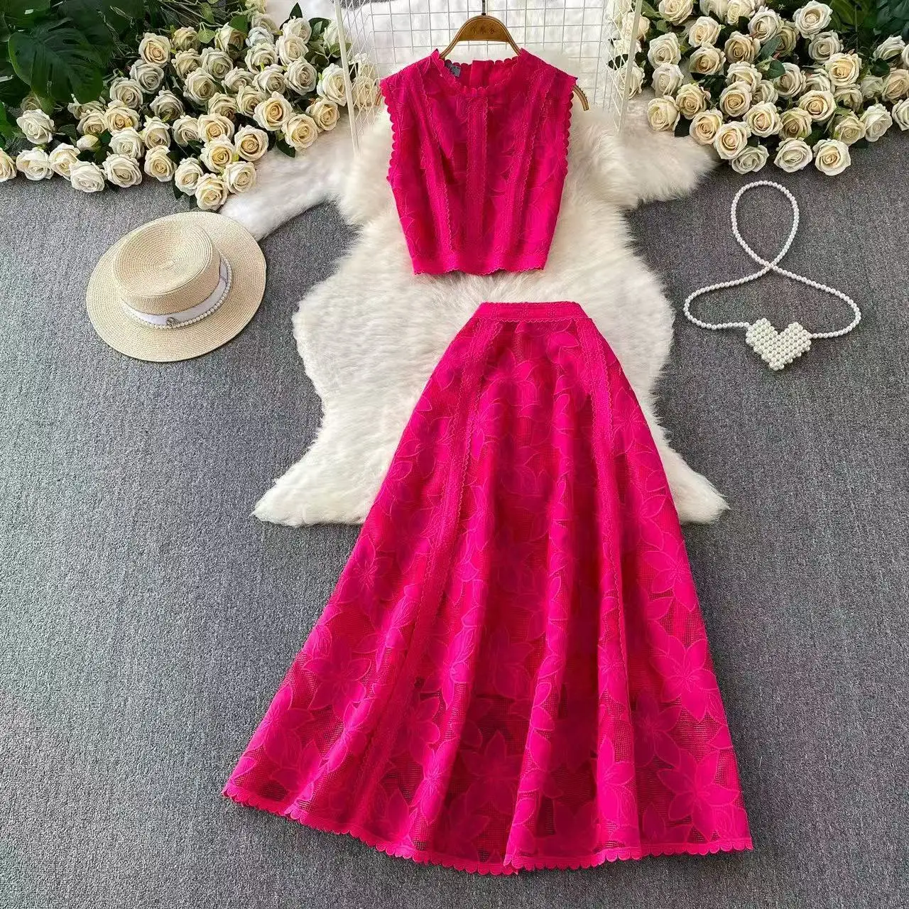 

High End Elegant Hook Flower Hollow Suit Women's Summer O-Neck Back Zipper Sleeveless Vest+High Waist Skirt Party 2-Piece Set