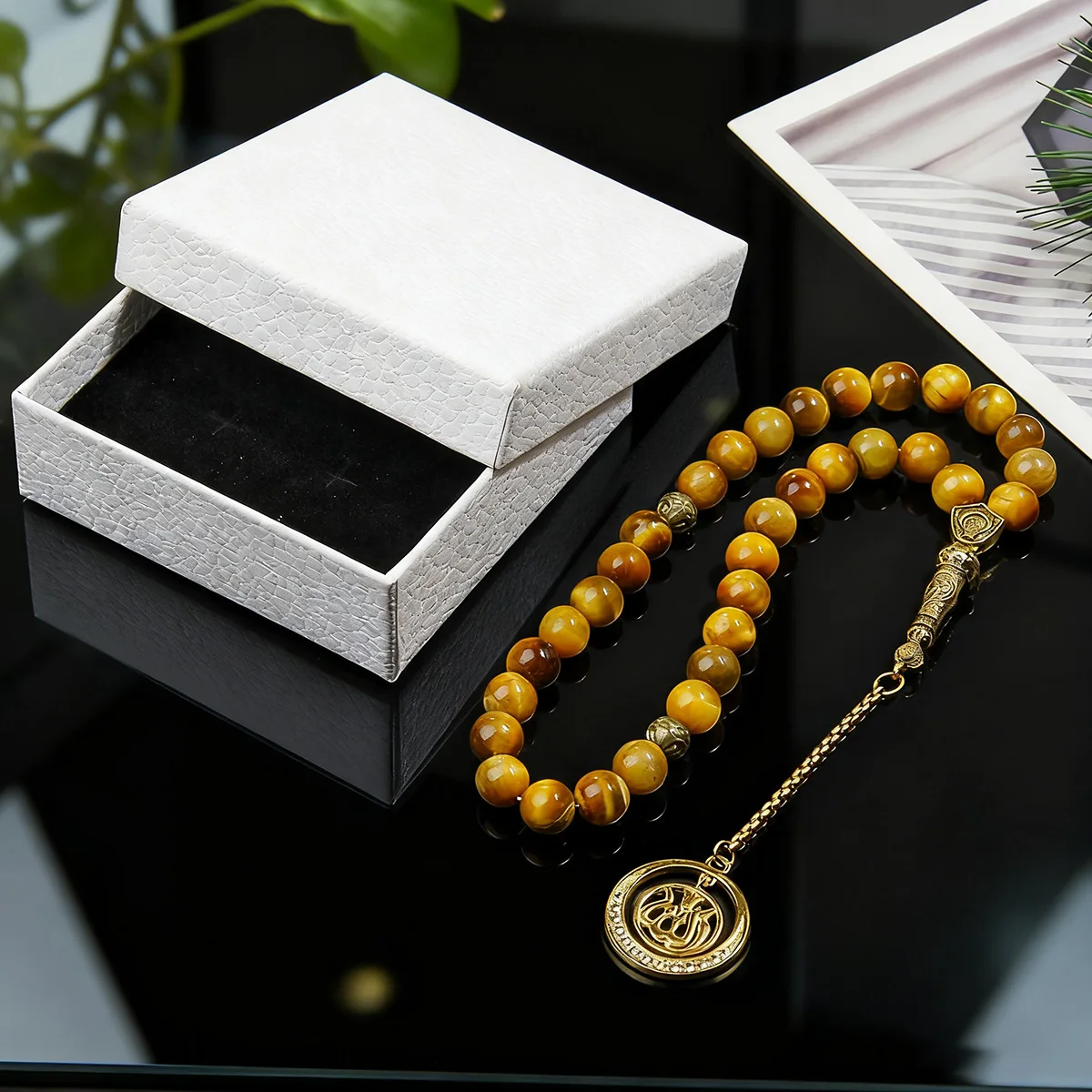 Klassisches muslimisches Gebetsarmband mit 10-mm-Perlen aus Tigeraugenstein – Pilger-Gebetsarmband – Ideales Geschenk für Eid al-Fitr und Ramadan – Detail 2