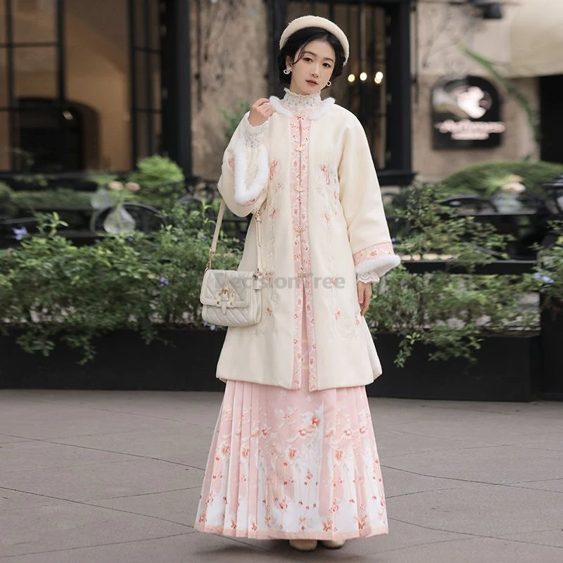 

Зимняя одежда китайского Мин 2025 года, милая, нежная, темпераментная, юбка с конским лицом, комплект ханьфу, теплый хлопковый комплект ханьфу в древнем стиле