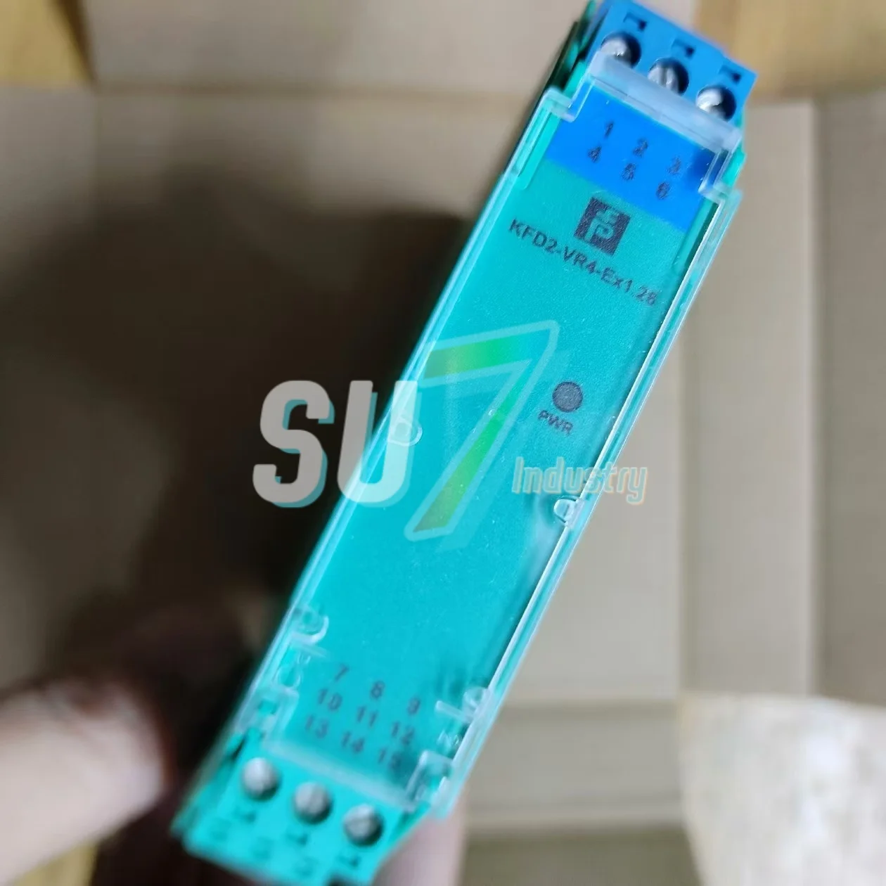 حاجز أمان جديد في الصندوق KFD2-UFC-EX1.D KFD2-VR4-EX1.26 KFU8-UFC-1.D