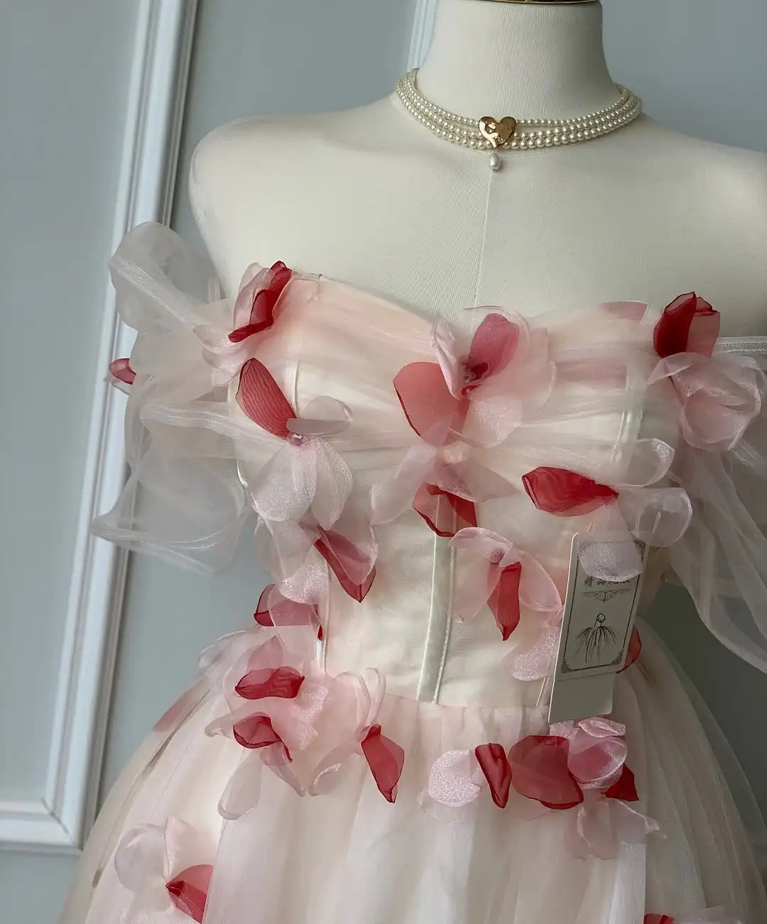Vestido de noche de hadas de princesa con flores y escote en forma de corazón, tul transparente con cordones, corte en A, drapeado, para fiesta de graduación, cumpleaños y Navidad