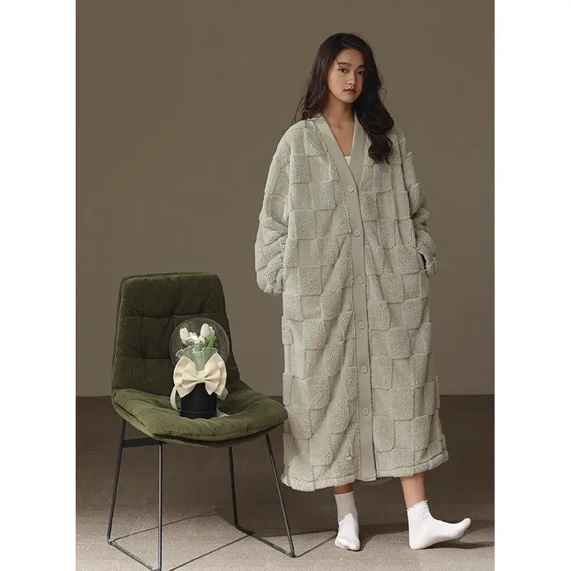 Coral Fleece Night Gown Thickening Type Long Style Bathrobe Dressing Gown Warm Comfy Soft New Style Pajamas Wintertime Women's