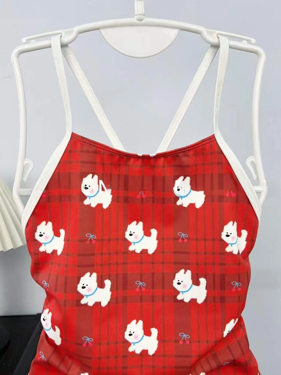 

Женский слитный купальник для скоростного плавания без чашечек, с милым принтом в клетку с белыми собачками, спортивный, для горячих источников, высокоэластичный, быстросохнущий