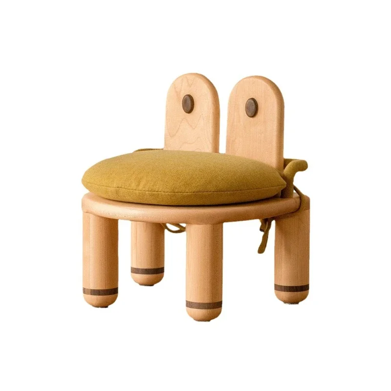 Children's stools, all solid wood non-slip mats, baby chairs, animal shapes, cartoon beech stools