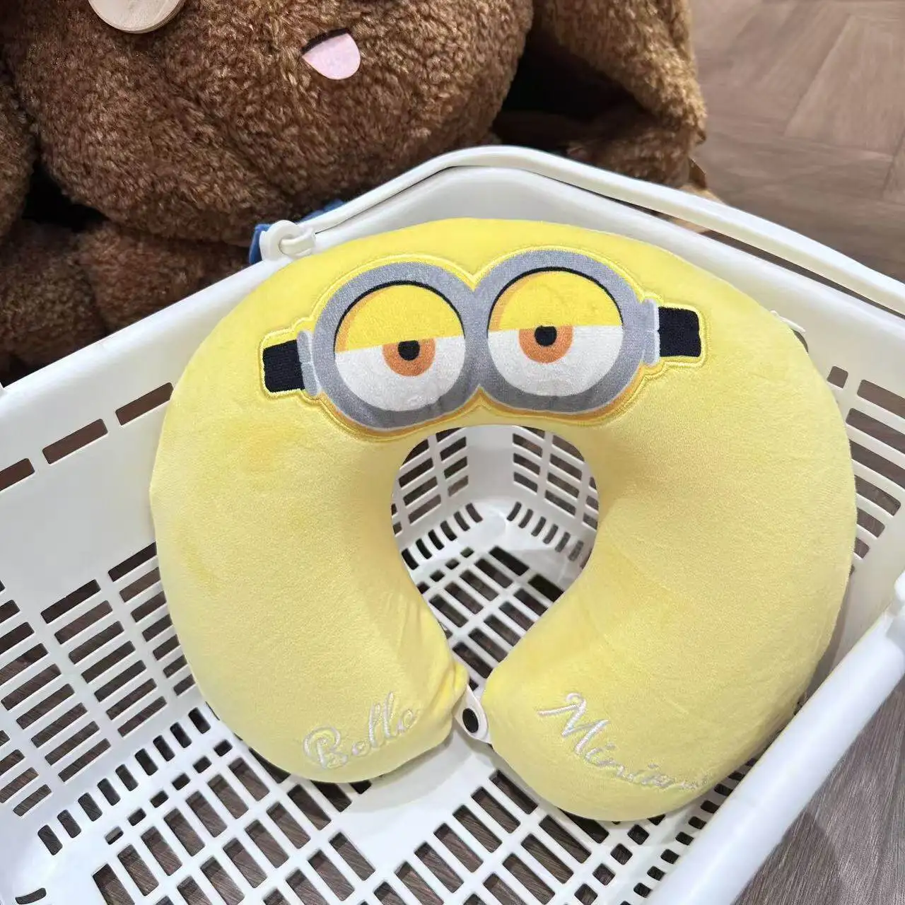 Universal Studios Minions Memory Foam Neck Pillow Travel U-Shaped Cushion Soft Support Airplane Car Office Nap Sleeping