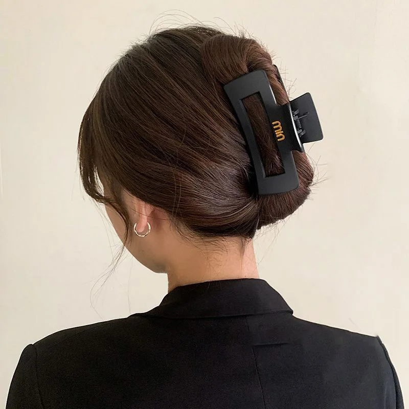 Fermaglio per capelli con lettera nera per le donne moda francese elegante fermagli per capelli grandi Clip per artigli per capelli ragazze forcine accessori per capelli coreani