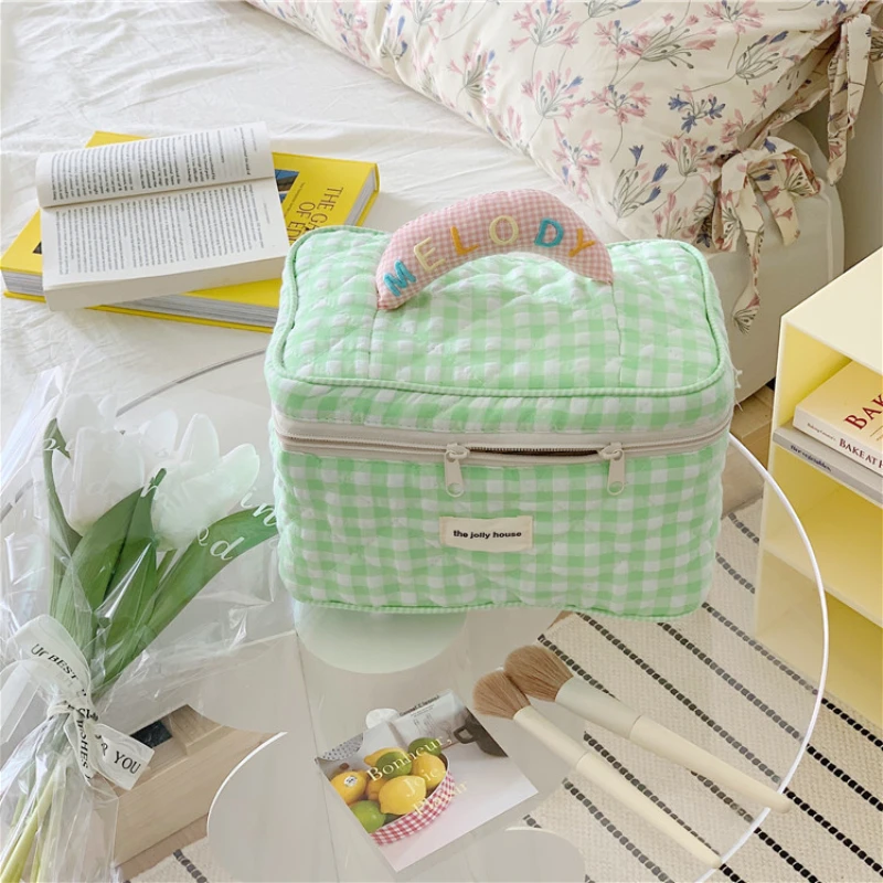 New Cosmetics Storage Bag Korean Ins Plaid Makeup Bag Large Capacity Japanese Cute Style Portable Washing Bags