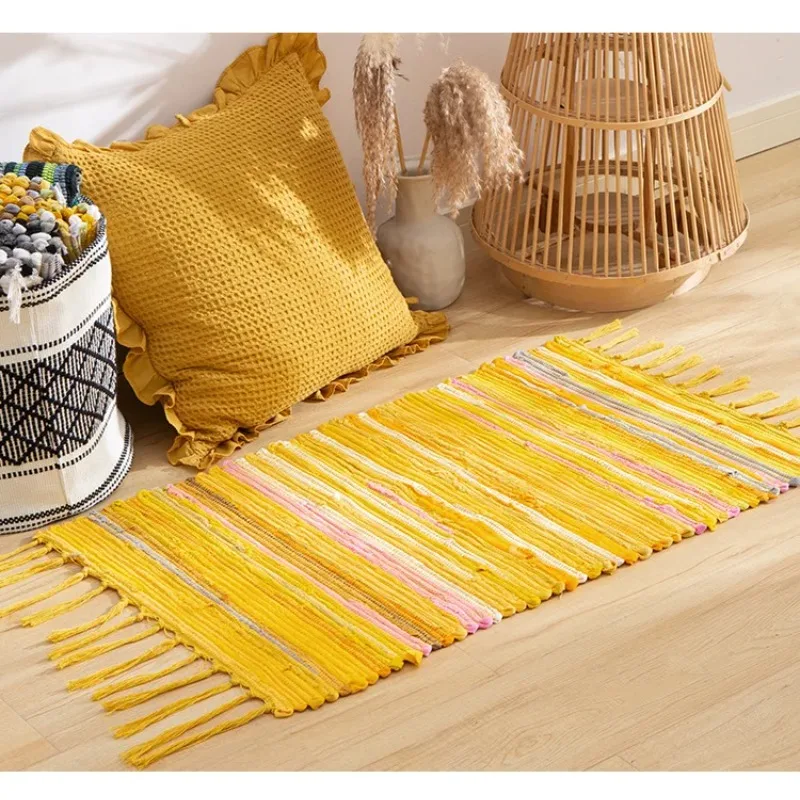 Multi-purpose Woven Cloth Strip Rug Crack Weave Floor Mat Bedroom Bedside Cushion Night Table Cover Decor Mat