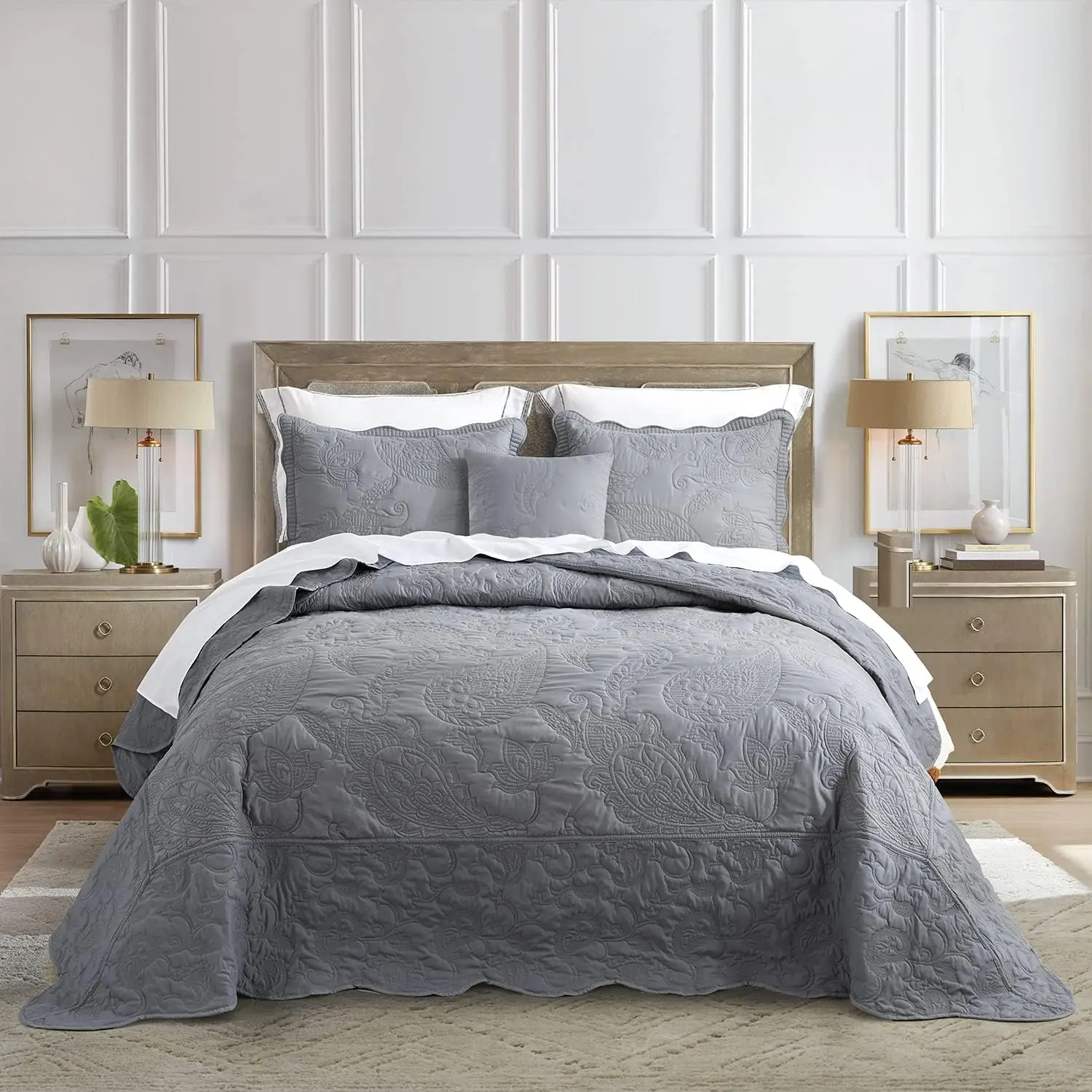 

Oversized King Bedspread 138x122 Extra Wide, Quilted Coverlet Bedding Set, Lightweight Thin Comforter, Reversible, Luxurious, 5