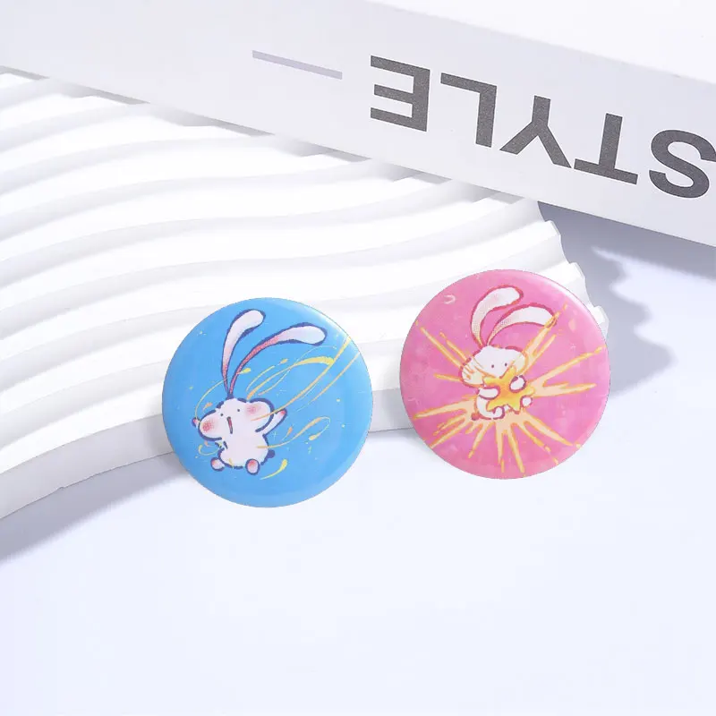 Cute Comic Meteor Star Rabbit Cartoon Tinplate Soft Button Pins Playful Bunny Hugging Star Brooch Lapel Bag Badge Jewelry Gifts