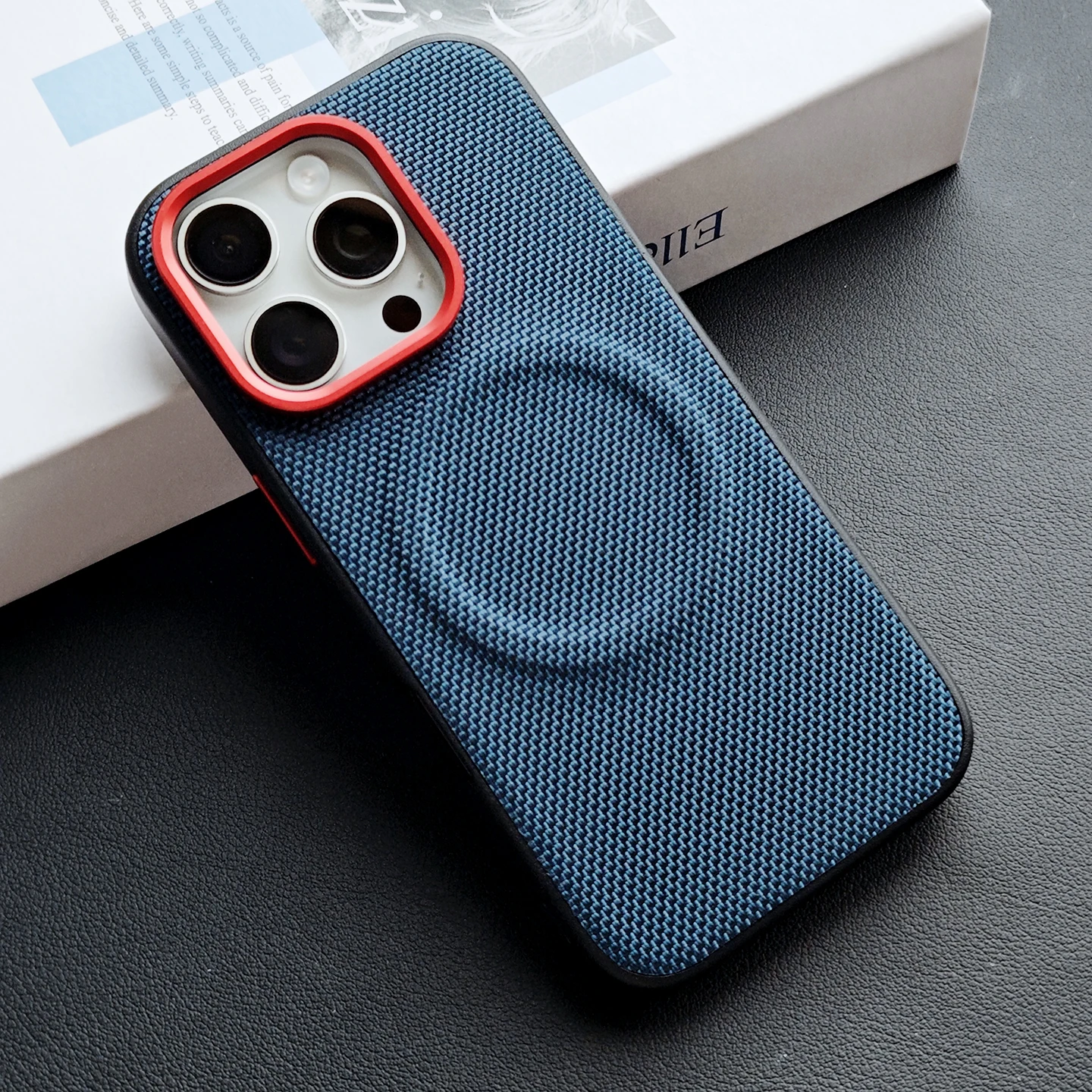 Für iPhone 17 16 Pro Max 15 Pro Hülle, luxuriöses PU-Leder, magnetisch, kabelloses Laden, schützende Rückseite, CMDKNPCX