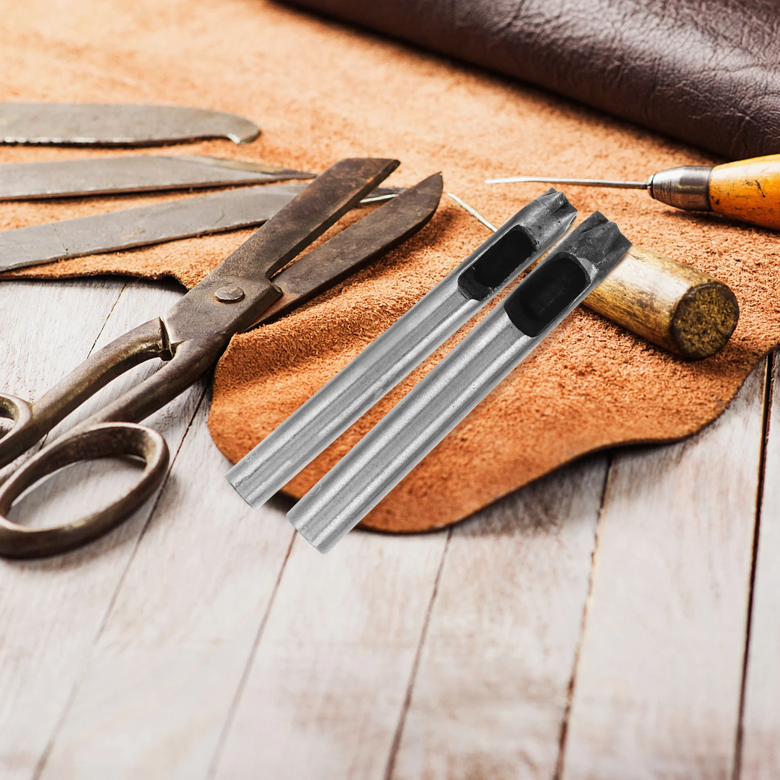 

4Pcs Belt Hole Puncher Star Shape Steel Punch Tool Set for Crafts DIY Belts Fabric Hole Punch Belt Punching Tool